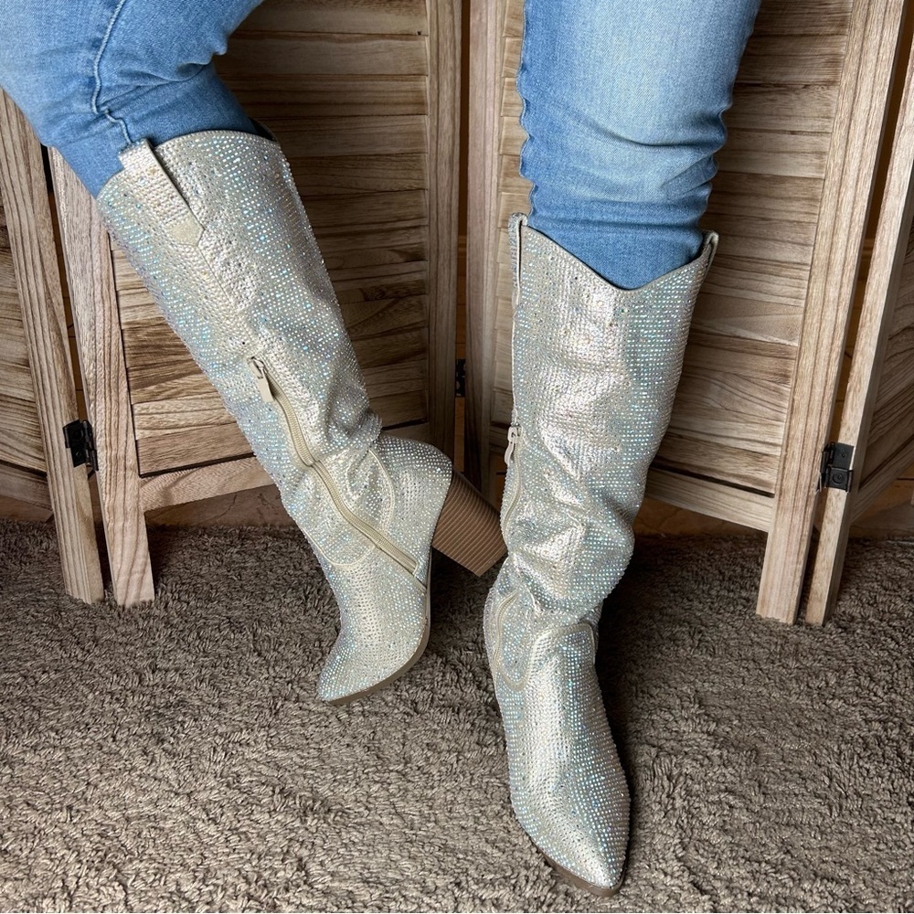 WOMEN’S BOOTS (IMOGEN-38)
